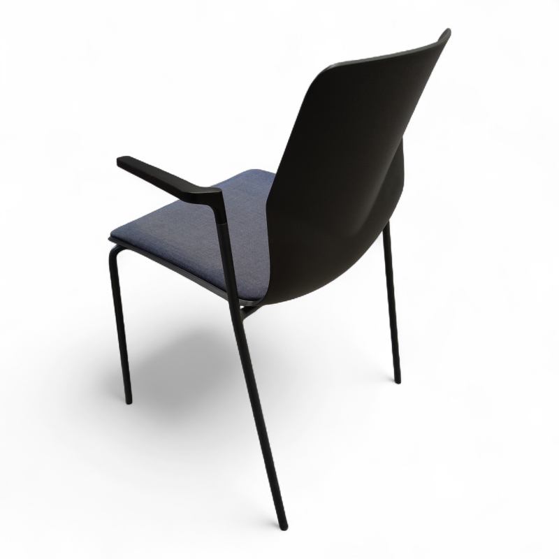 FourSure 44, polstret sittepute og