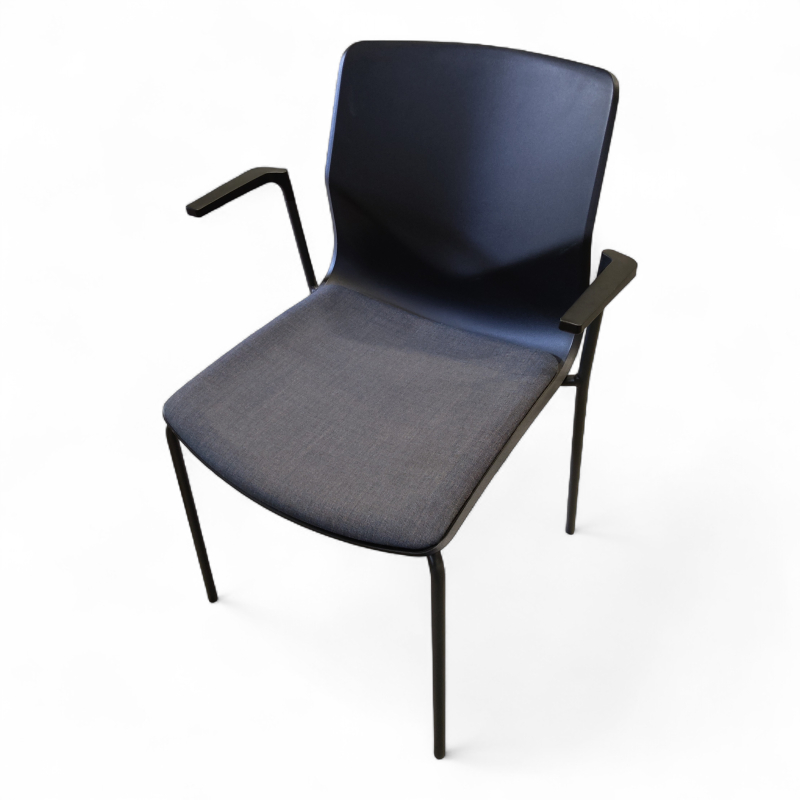 FourSure 44, polstret sittepute og