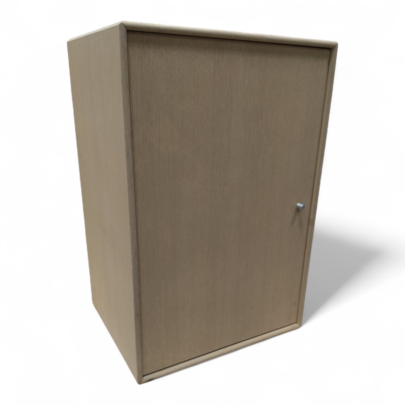 Skap 1343 47x70cm, dybde 38cm