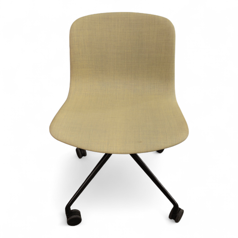 About a chair AAC 15 fullpolstret