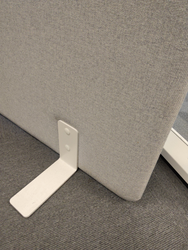 Free standing 90x180cm Lyst grått