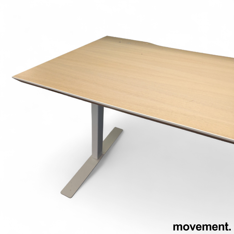 Hevsenk hjørneskrivebord 240x210cm, - 2 / 2