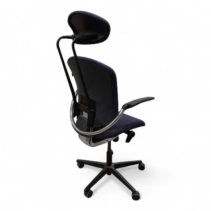 Maxikon med nakkepute og armlene