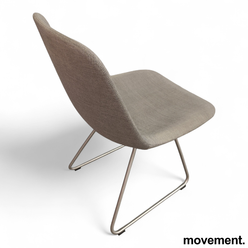 EJ2 Eyes konferansestol med meieben - 2 / 3