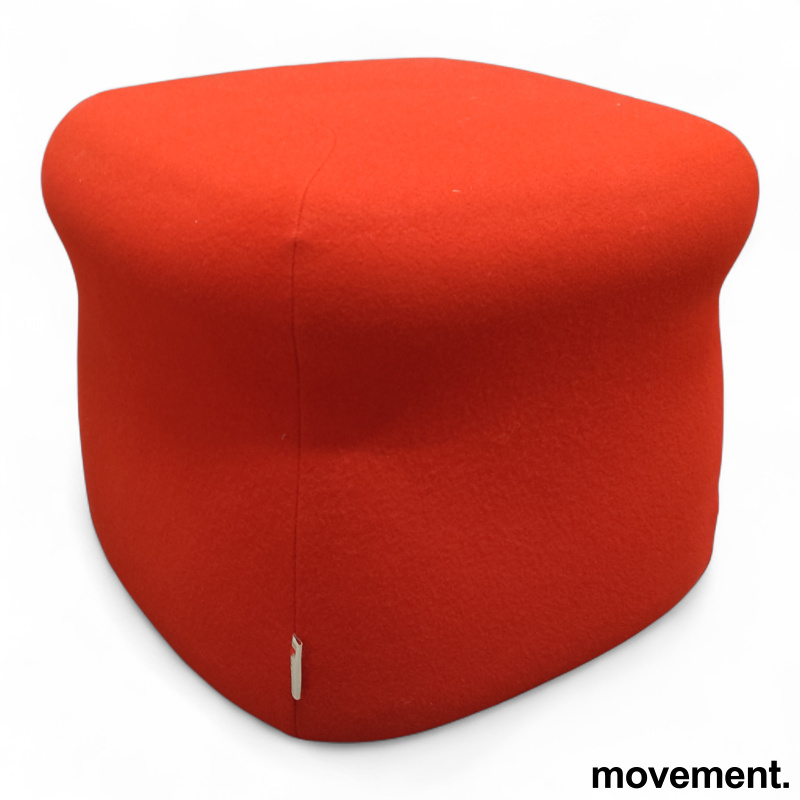 Boy Rødt stoff, Pent brukt - 1 / 2