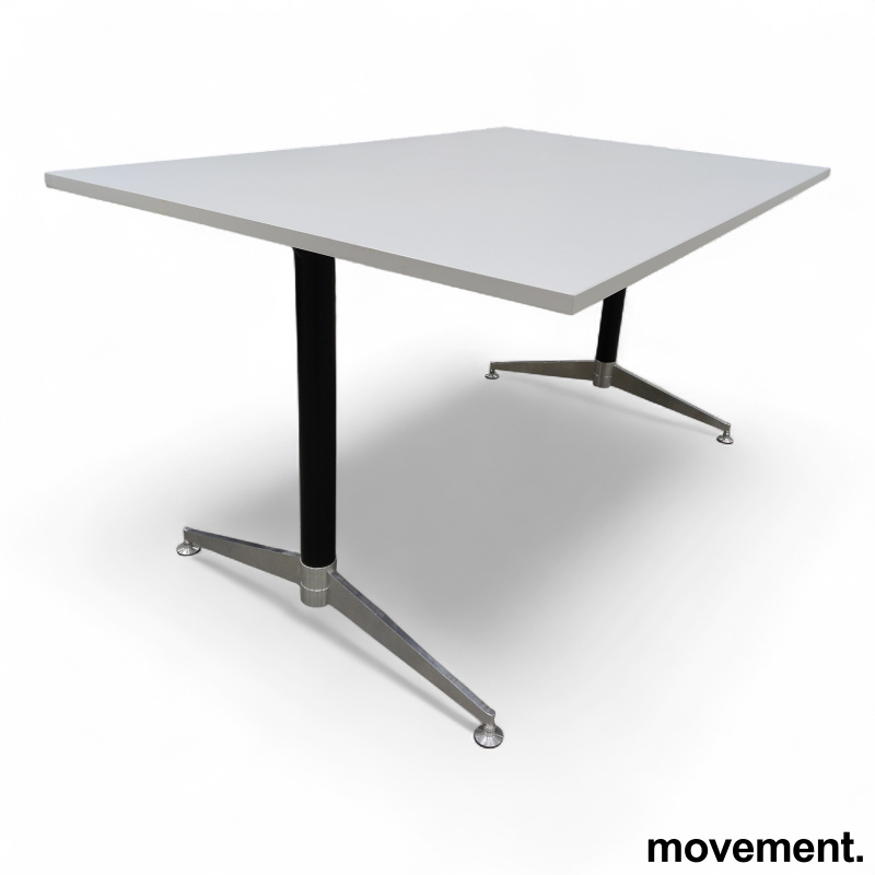 Møtebord 140x90cm Hvit laminat - 1 / 3