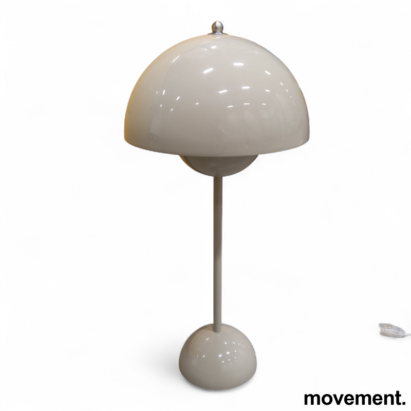 Flowerpot VP3 bordlampe Grå-Beige, - 1 / 4