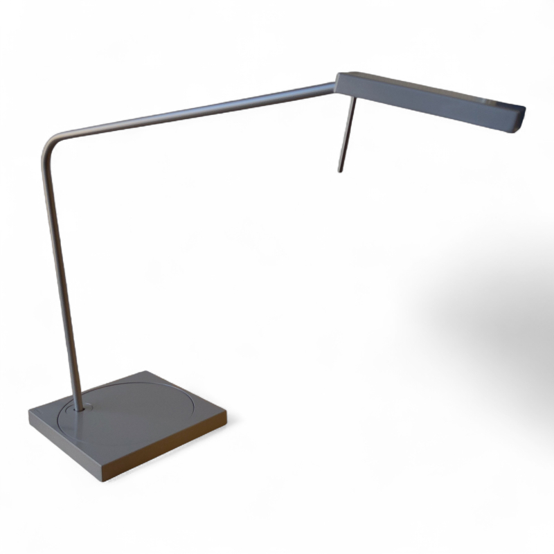 Ninety med bordfot Grå, Pent brukt