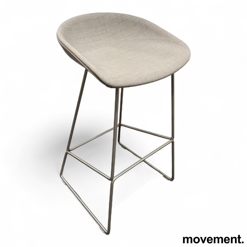 About a stool AAS 39 fullpolstret - 1 / 2