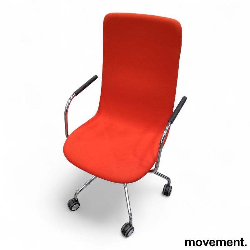 Sola med høy rygg, armlener og hjul - 2 / 3