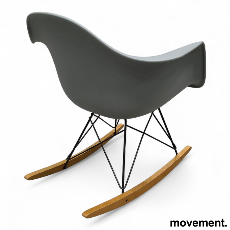 Eames Plastic Armchair RAR - 3 / 3