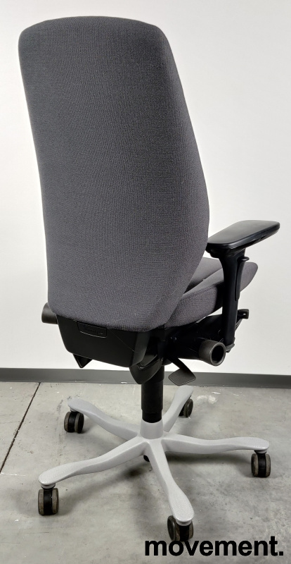 9000-serie kontorstol 9332 med - 3 / 3