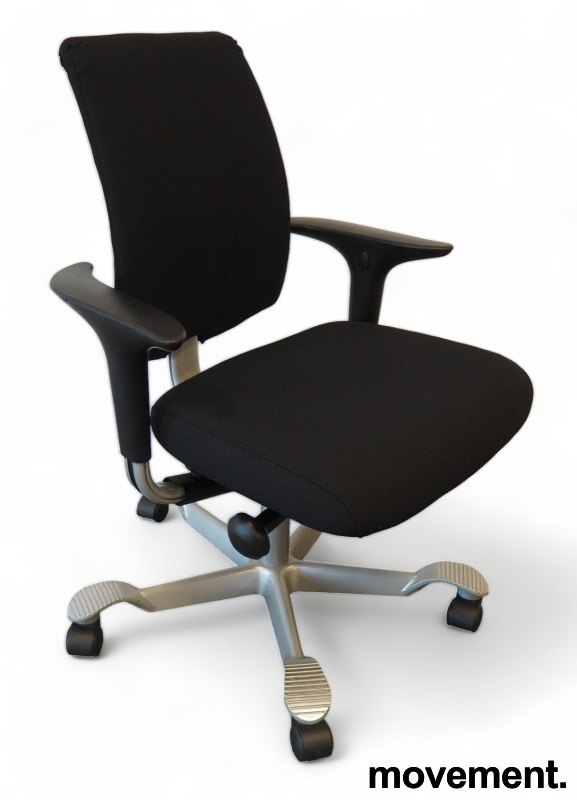 H05 5300 swingbackarmlene Sort - 1 / 2