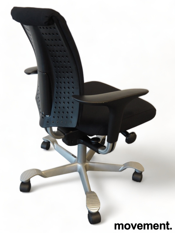 H05 5300 swingbackarmlene Sort - 2 / 2