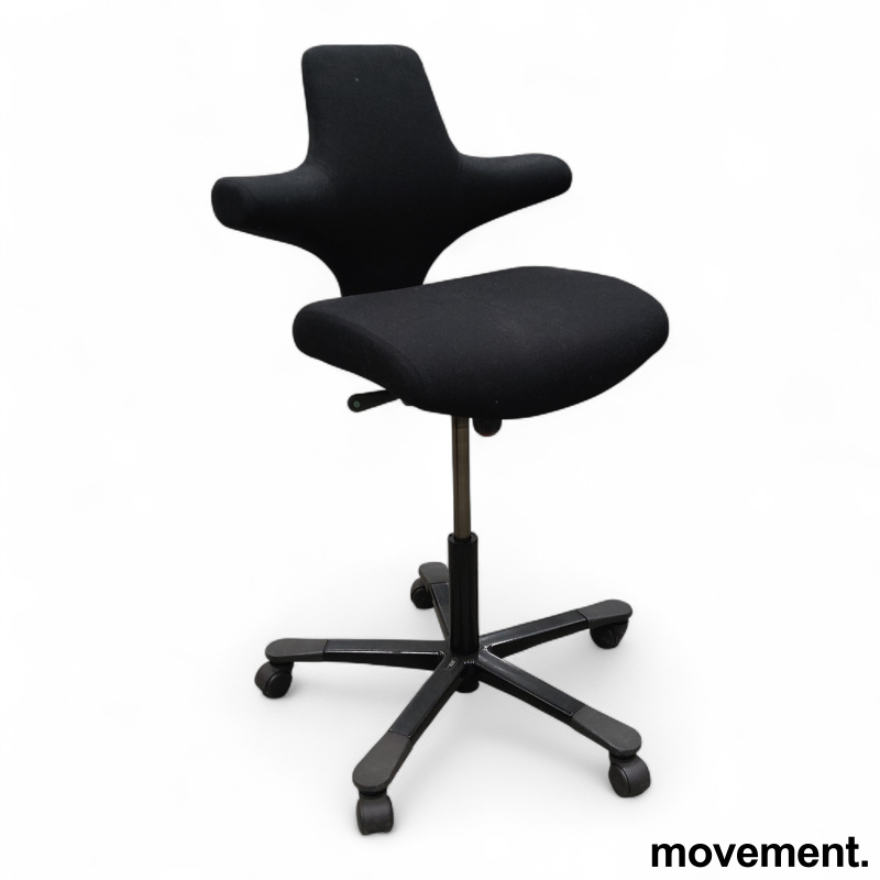 Capisco 8126 høy Sort stoff - 1 / 2