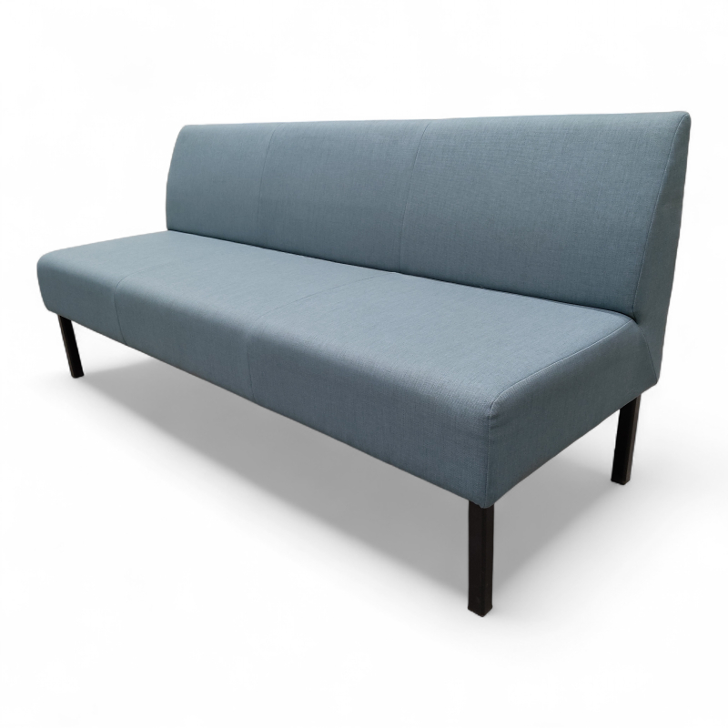 Eon 3 seter uten armlener Lys blått