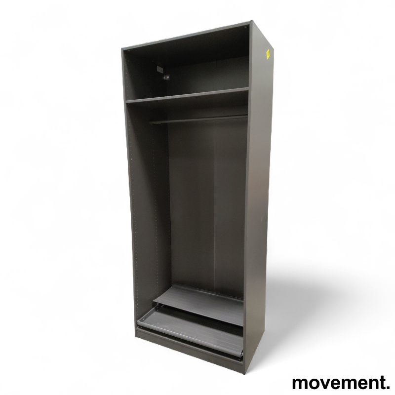 Pax 100x58cm, høyde 236cm,