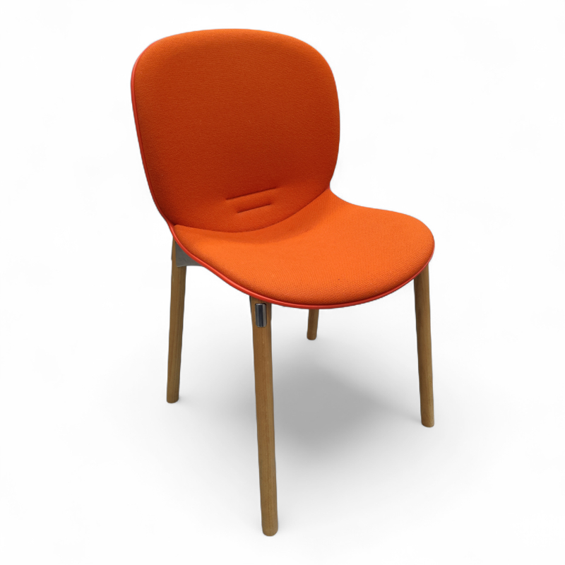 Noor 6080, treben, polstret sete og