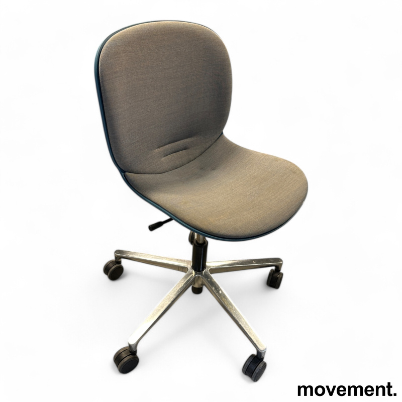 Noor 6070 med hjul, forsidepolstret