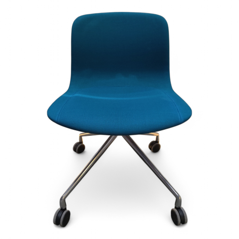 About a chair AAC 15 fullpolstret