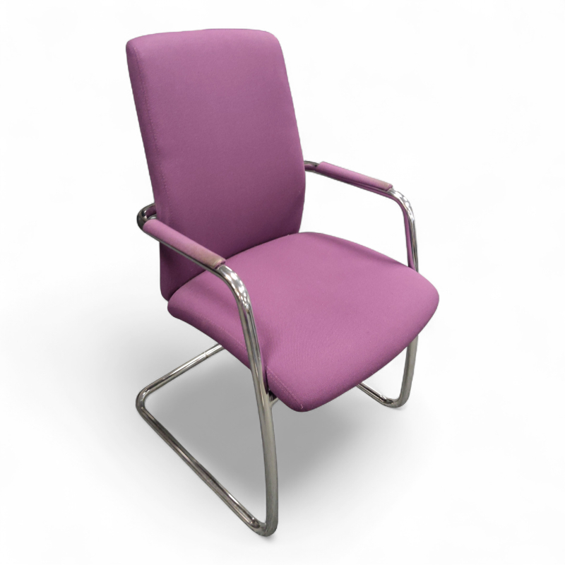 Konferansestol meieben armlene