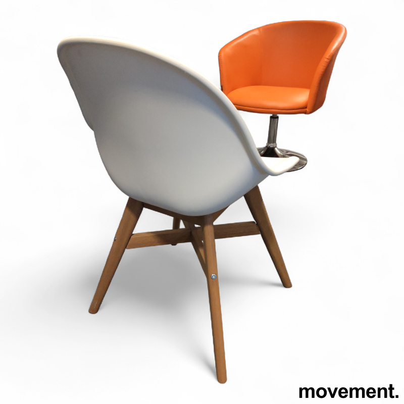 Fanbyn Hvit plast ben i tre, Pent - 2 / 2