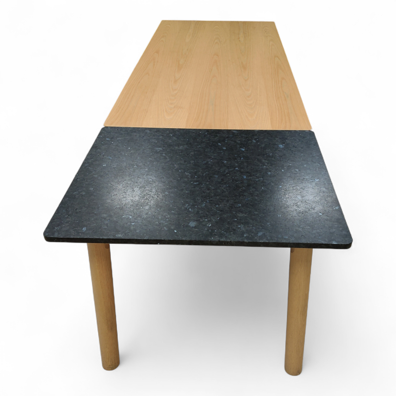 Presence spisebord med Larvikitt-