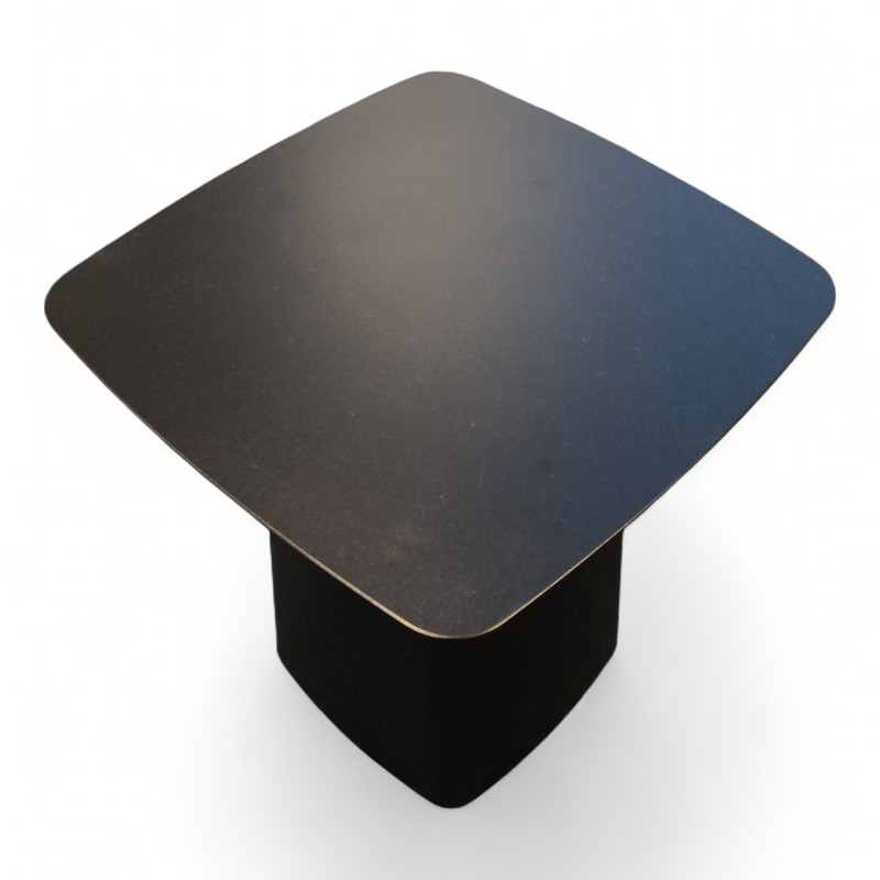 Metal side table M Sort, Pent brukt