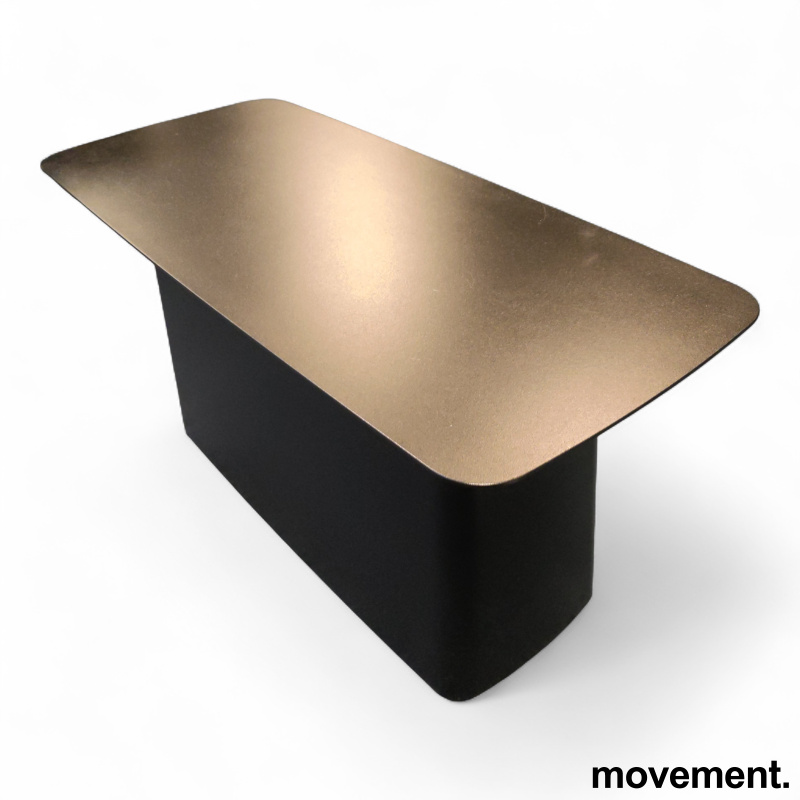 Metal side table L Sort, Pent brukt - 2 / 2