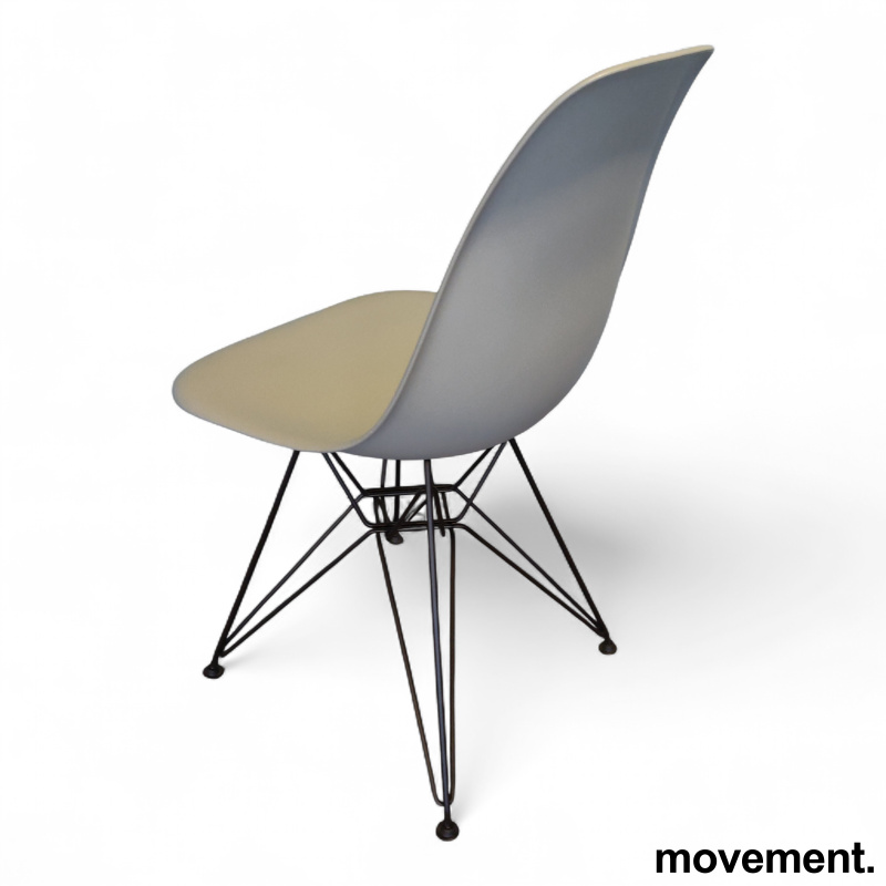 Eames Plastic Side Chair DSR Isblå, - 2 / 2