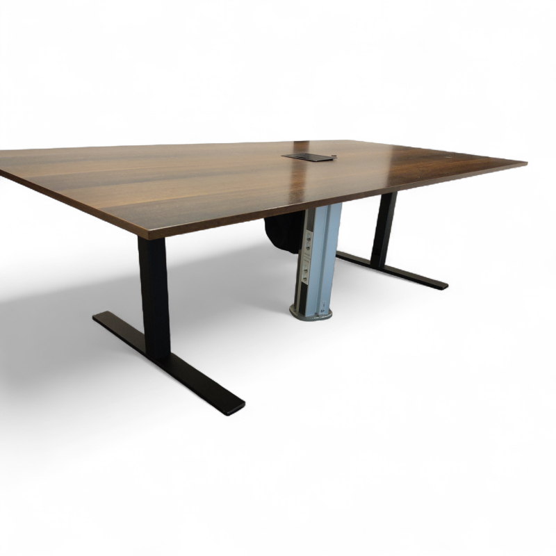 VX Conference 240x120cm Brun