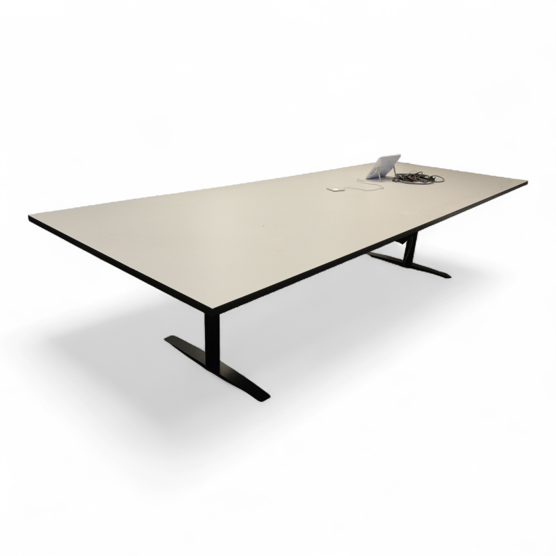 Explorer møtebord 320x120cm Lys grå