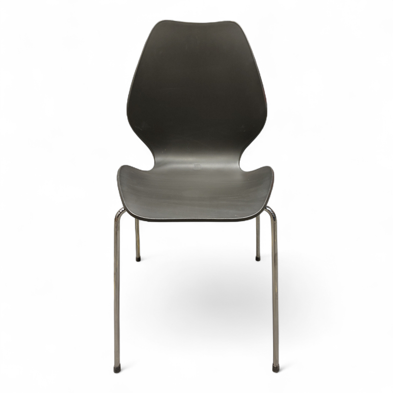 City plast, 4 ben Mørk grå plast,