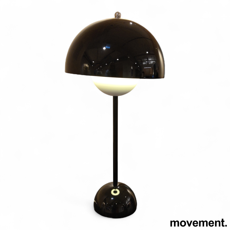 Flowerpot VP3 bordlampe Sort og - 1 / 3