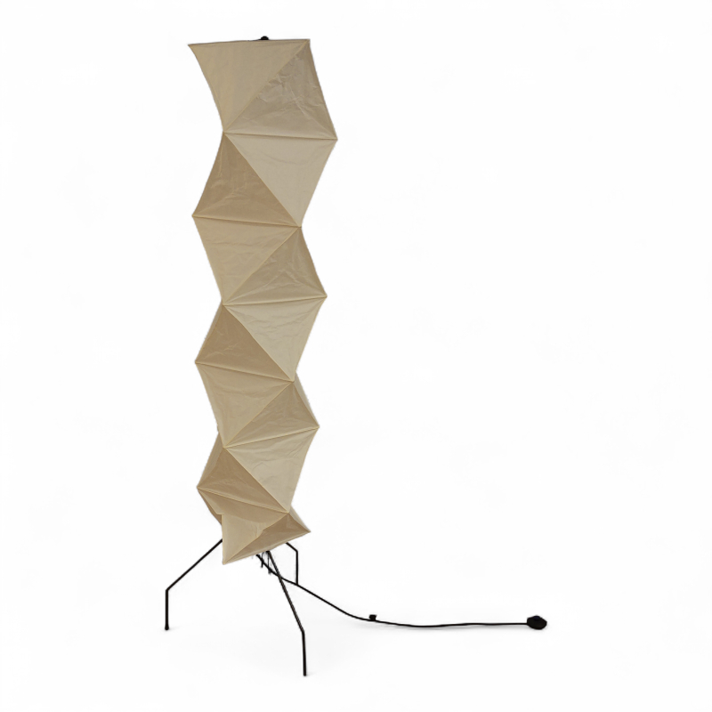 Akari UF4-L8 Gulvlampe Hvit sort,