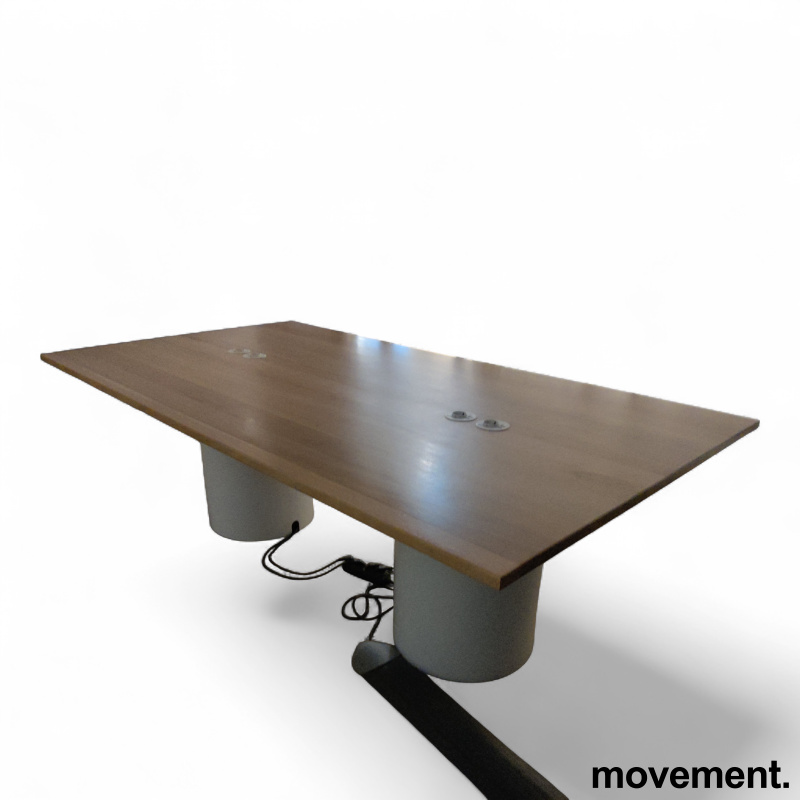 Møtebord 220x120cm Heltre eik, ben - 2 / 2