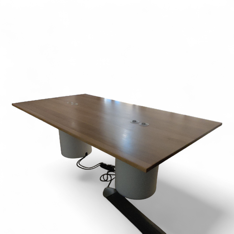 Møtebord 220x120cm Heltre eik, ben