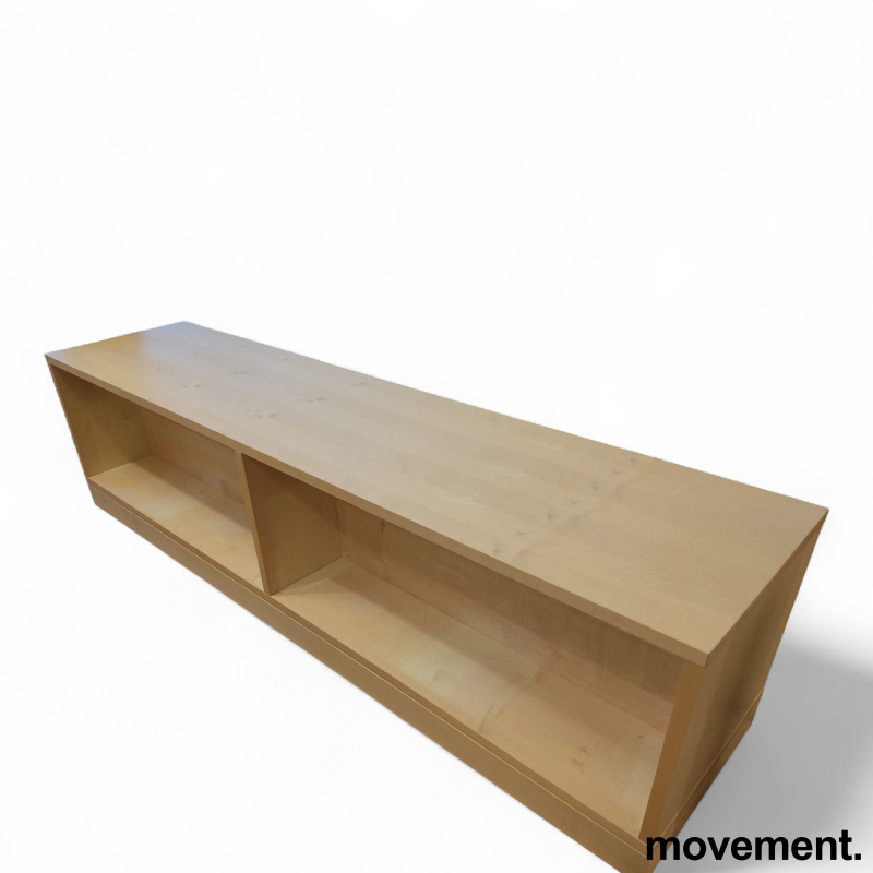 Reol med åpning fra begge sider - 2 / 2