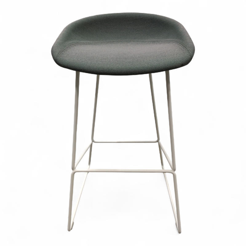 About a stool AAS 39 fullpolstret