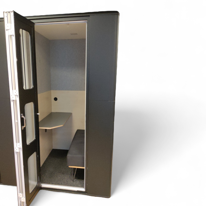 Hallo phone booth Sort, Pent brukt