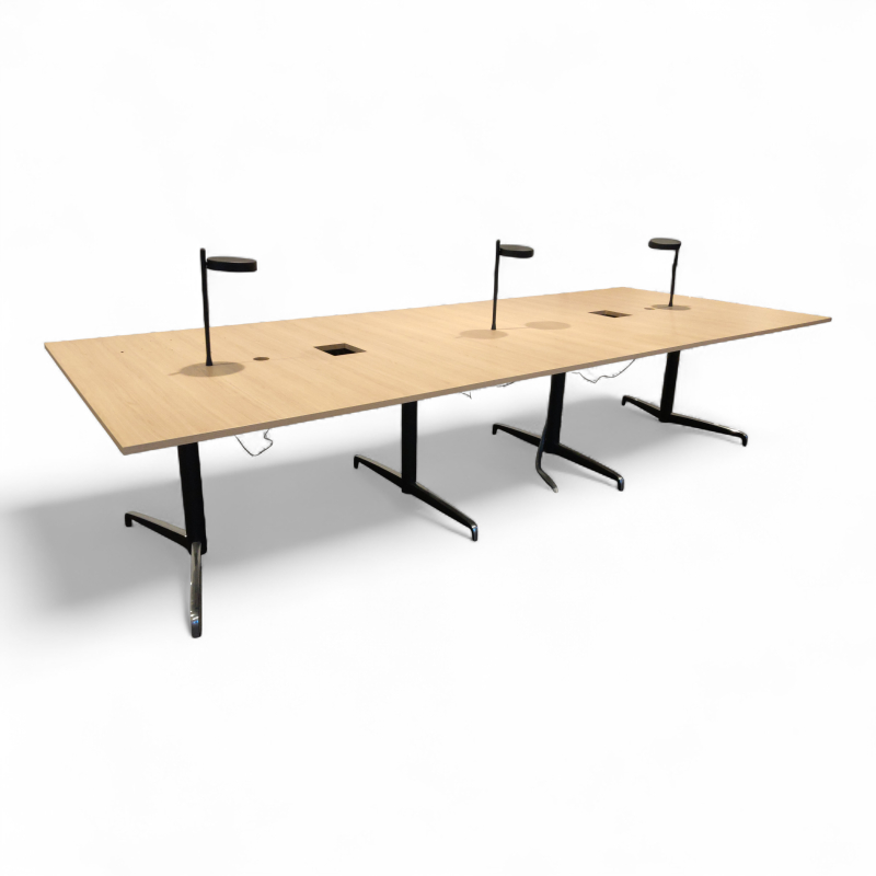 Genese møtebord 360x140cm, 3 lamper