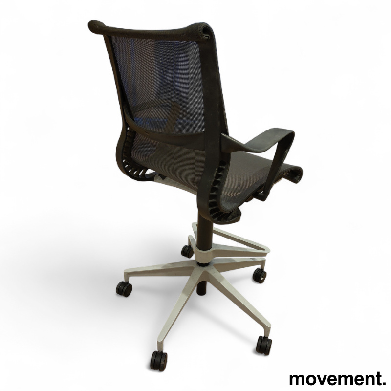 Setu Stool Grå med hvitt fotkryss, - 2 / 2