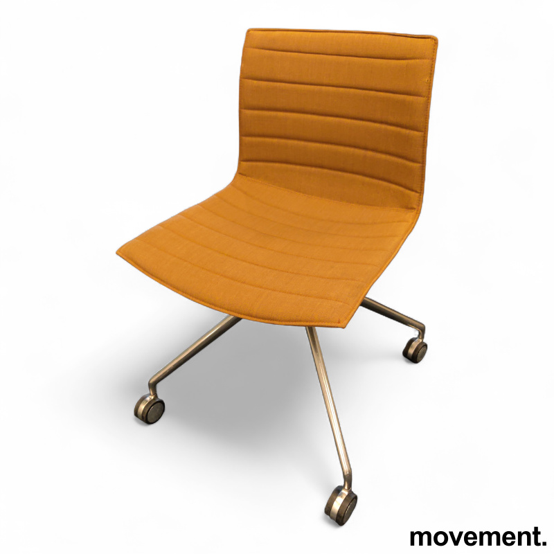 Catifa 46 fullpolstret med hjul - 1 / 3