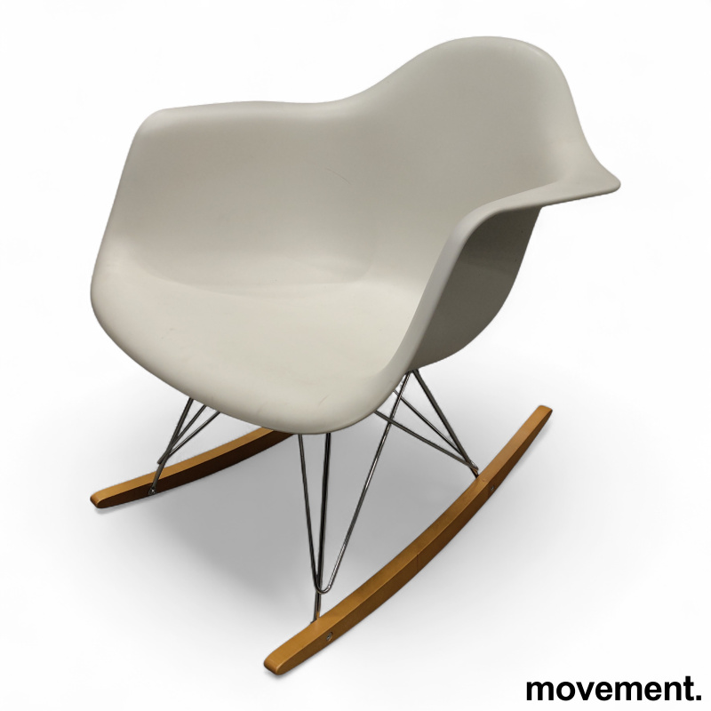 Stk. 1 Eames Plastic Armchair RAR gyngestol Hvit, Pent brukt vitra 3.