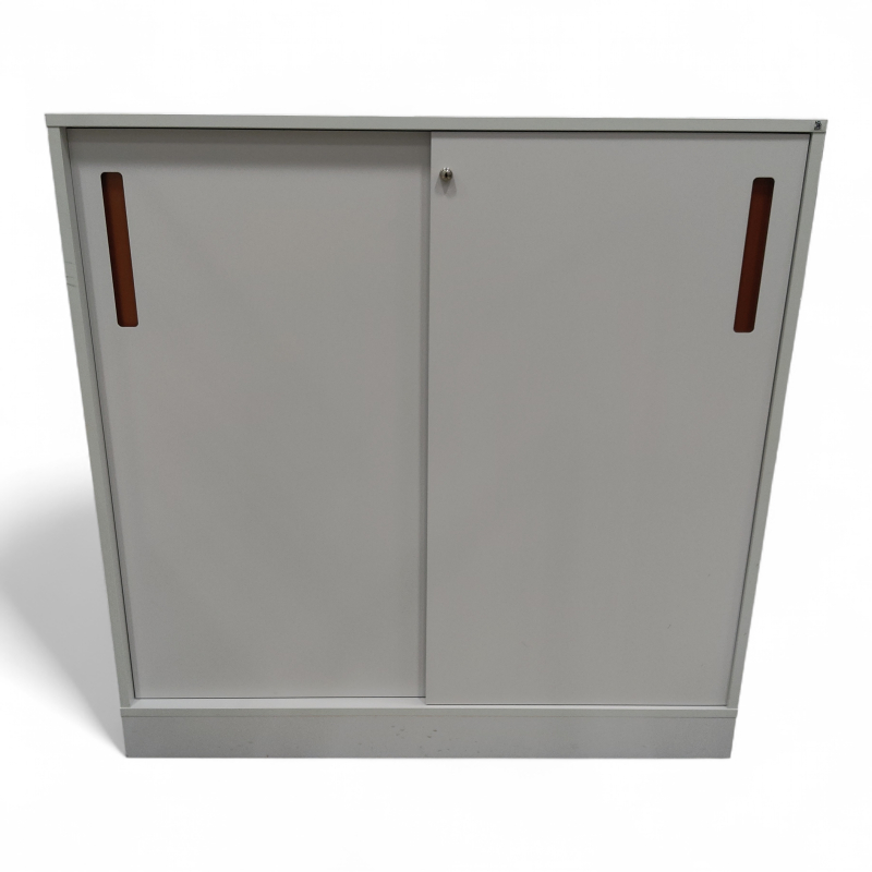 Nomono skap med skyvedører 120cm