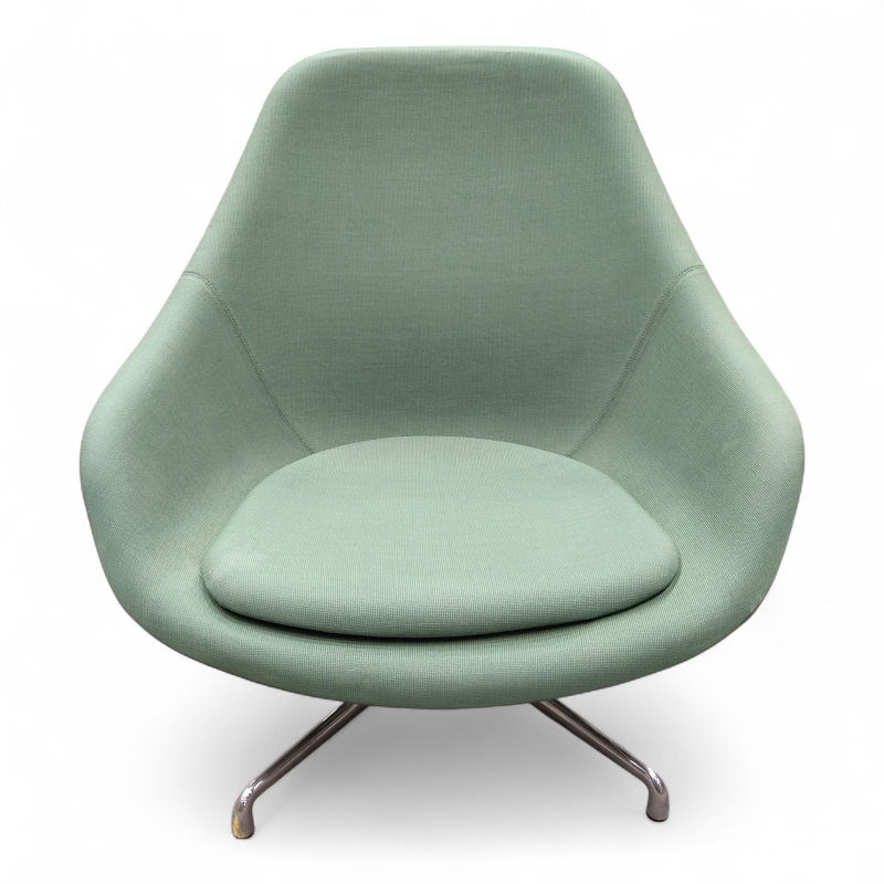 About a lounge AAL 91 med pute