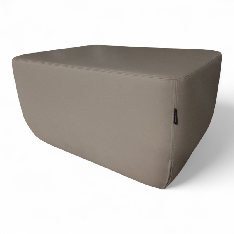 Opera Pouf small 70x52x42cm Beige