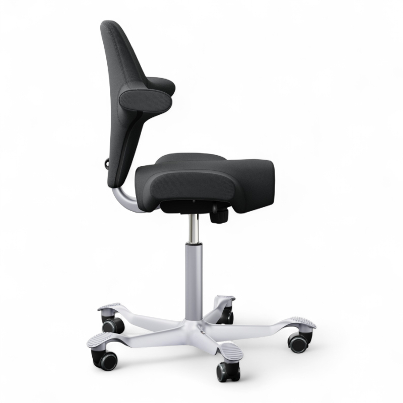 Capisco 8106 standard høyde Mørkt