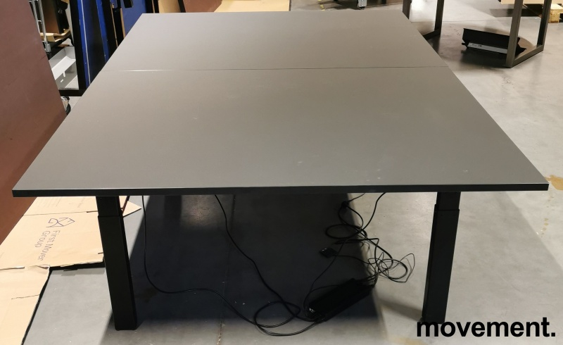 Møtebord 240x160cm,