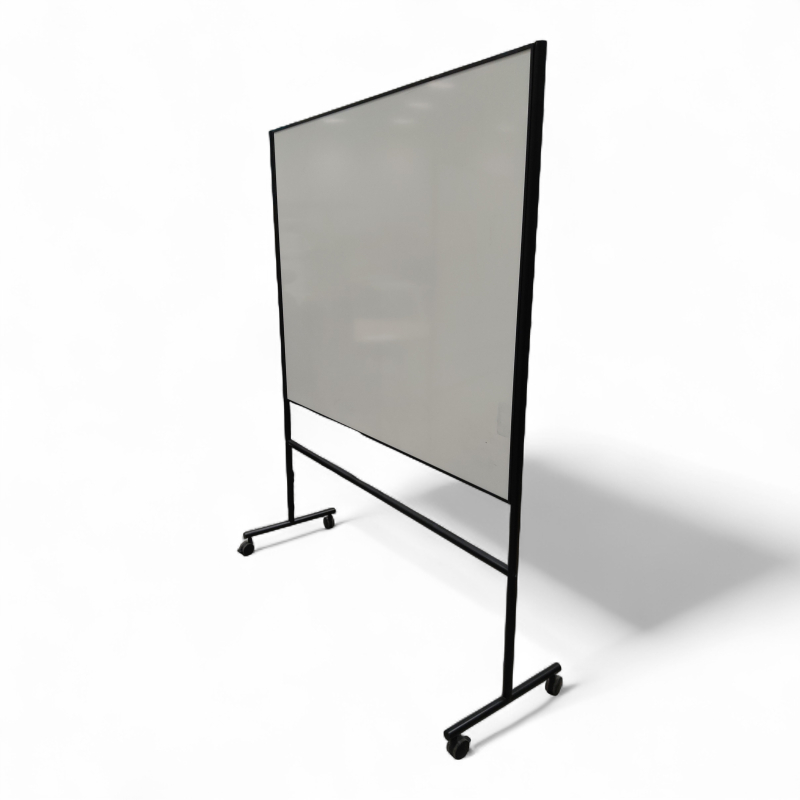One Mobile 150x120cm hvit med sort